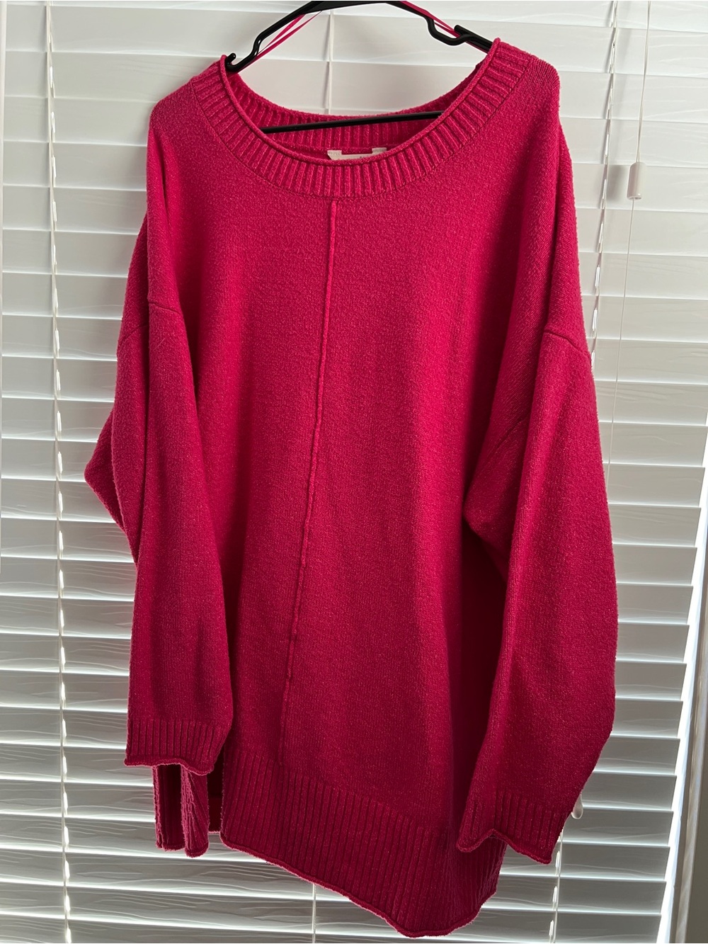 Oversized Crewneck Sweater in Fuchsia Pink